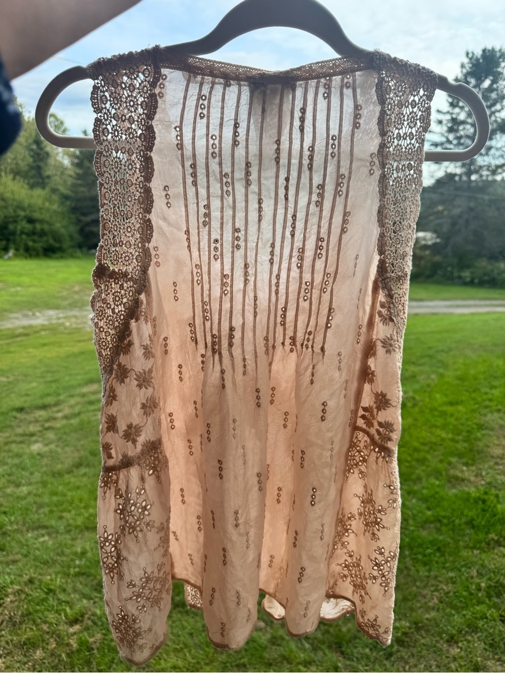 Dress Subcategory Identification - Picture 3 of 9